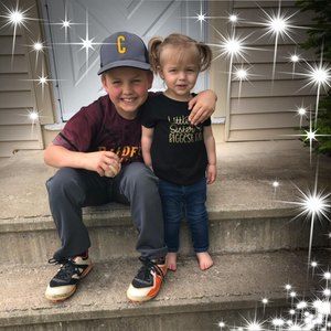 Meet your Posher, Meaghan